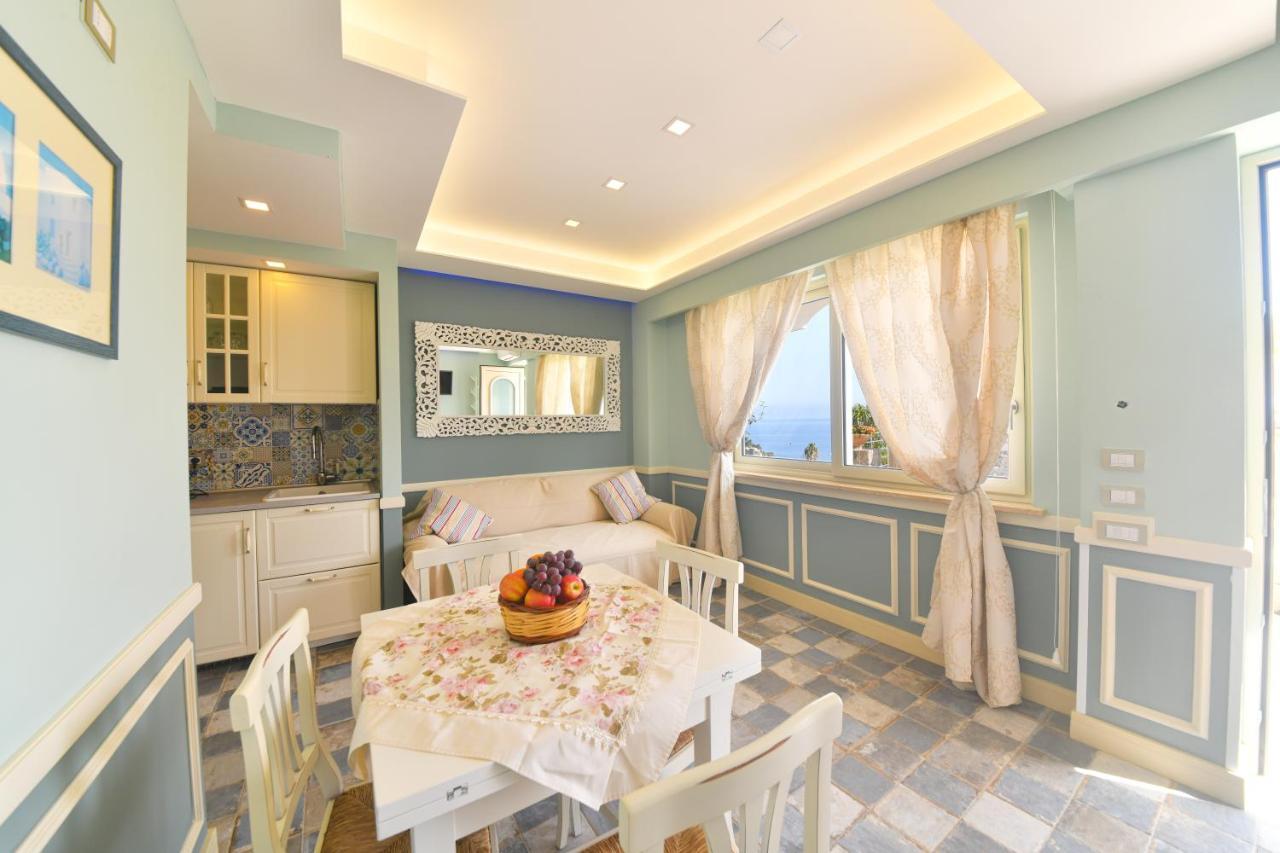 Belgodere Di Mezzavia Apartments Lacco Ameno  Extérieur photo