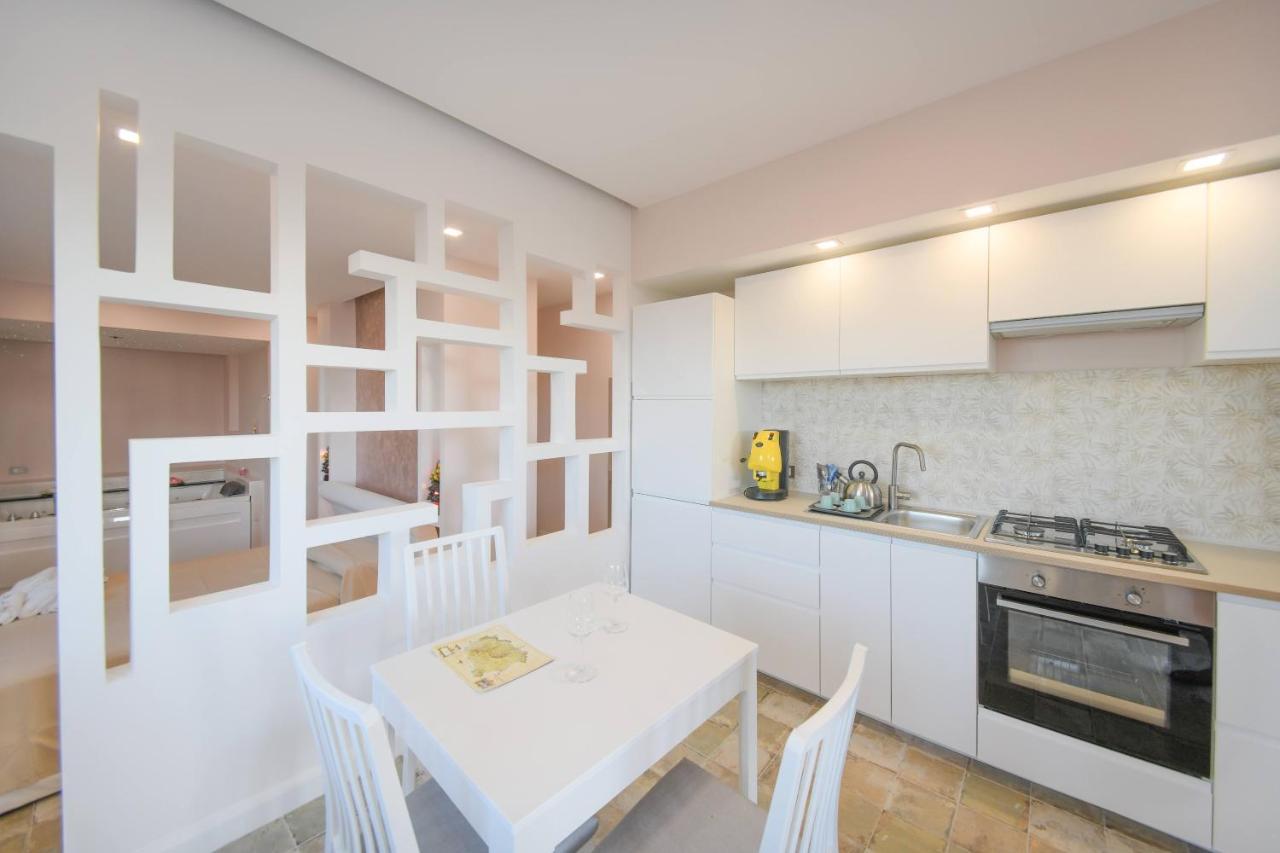 Belgodere Di Mezzavia Apartments Lacco Ameno  Extérieur photo