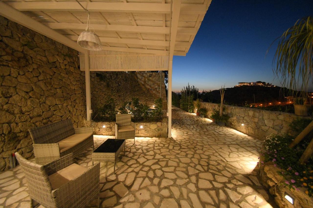 Belgodere Di Mezzavia Apartments Lacco Ameno  Extérieur photo